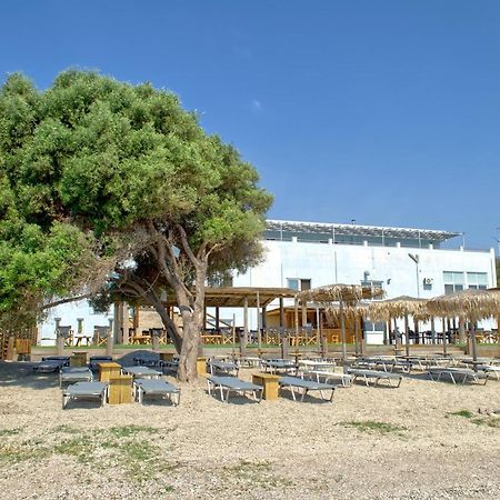 Epipleon Luxury Suites -106- Δωμάτιο 40Τμ Με Βεράντα 45Τμ Μπροστά Στην Θάλασσα Nafpaktos Eksteriør billede